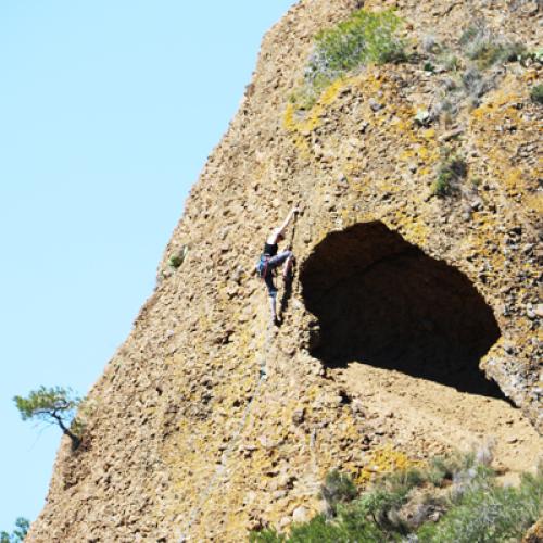 escalade_gripeur_mugel_-_c_pncal_celine_bellanger_1.jpg