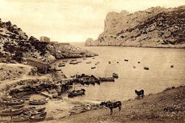 3-calanque-sormiou-carte-postale-photographie-ancienne.jpg