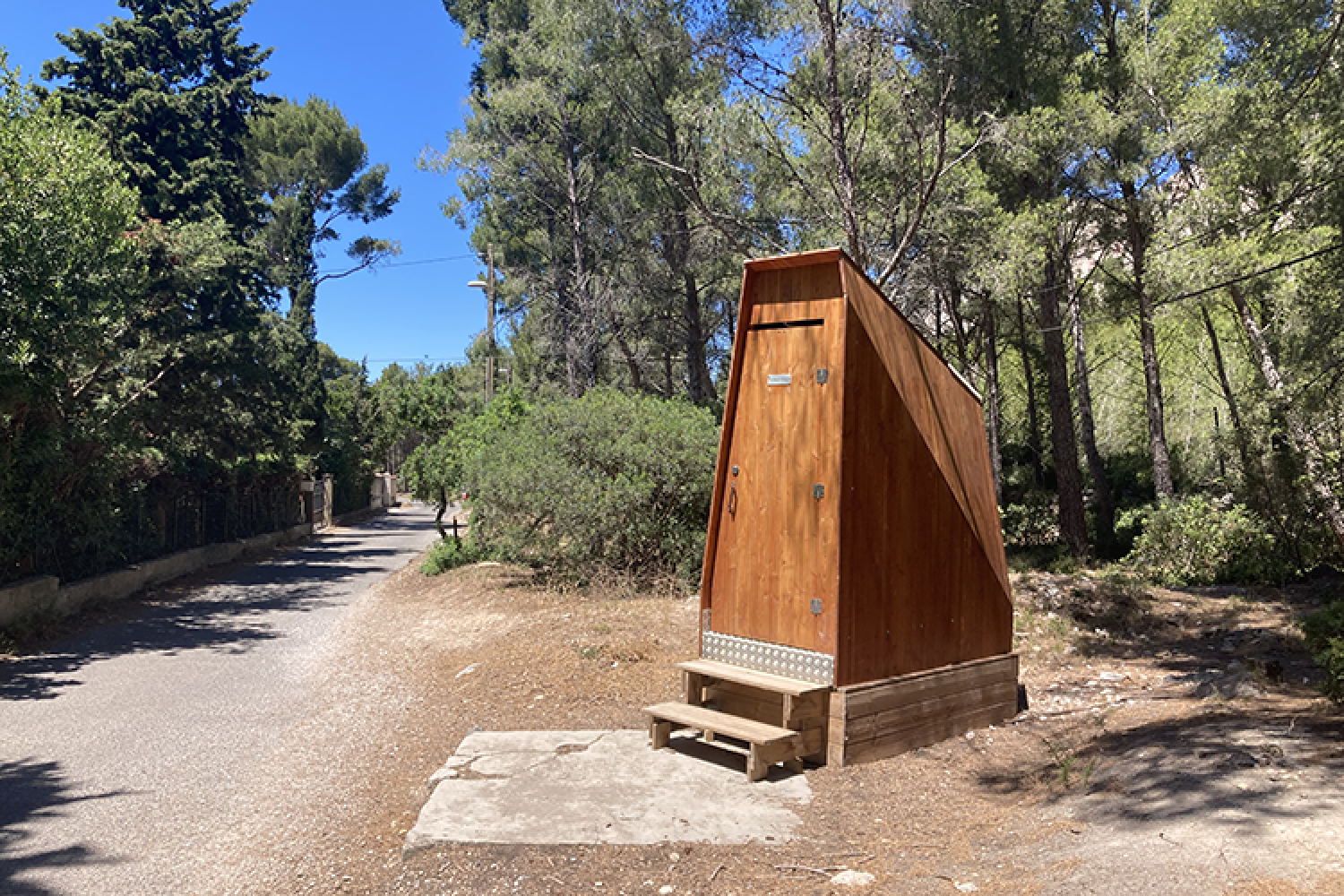 Toilettes sèches à Luminy