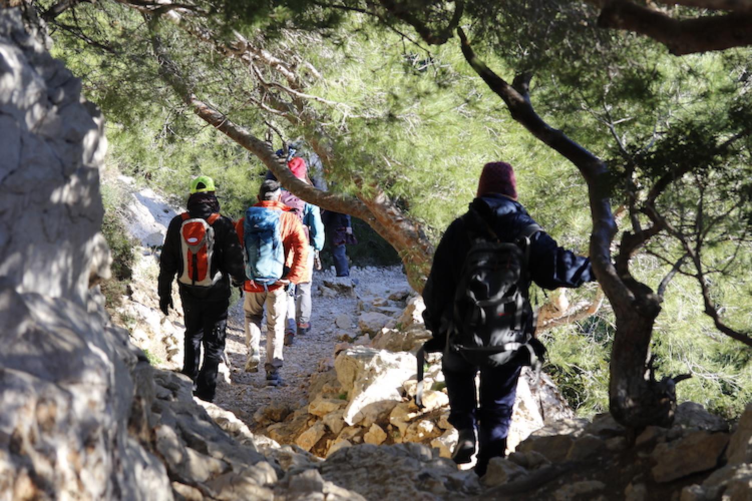 reglementation-terre-c-bellanger-parc-national-calanques-marseille-cassis-la-ciotat.jpg